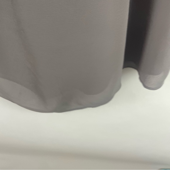 Soft Surroundings Mayfair Tunic Roll Tab Sleeve Sheer Asymmetric Hem Gray M - Picture 9 of 13